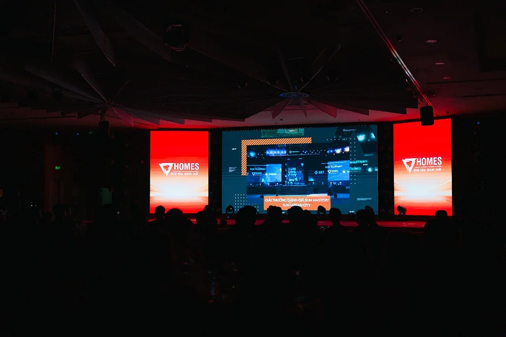 Gala Year End Party VHOMES 2025: Dấu ấn hành trình - Chuyển mình bứt phá