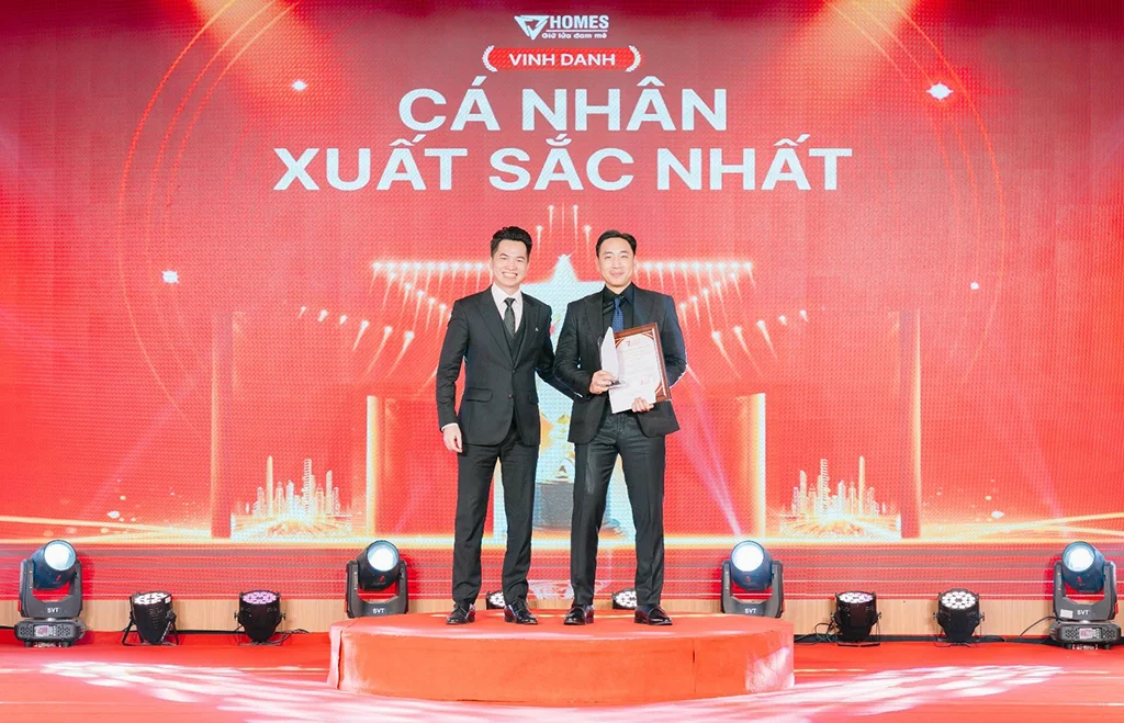 Gala Year End Party VHOMES 2025: Dấu ấn hành trình - Chuyển mình bứt phá