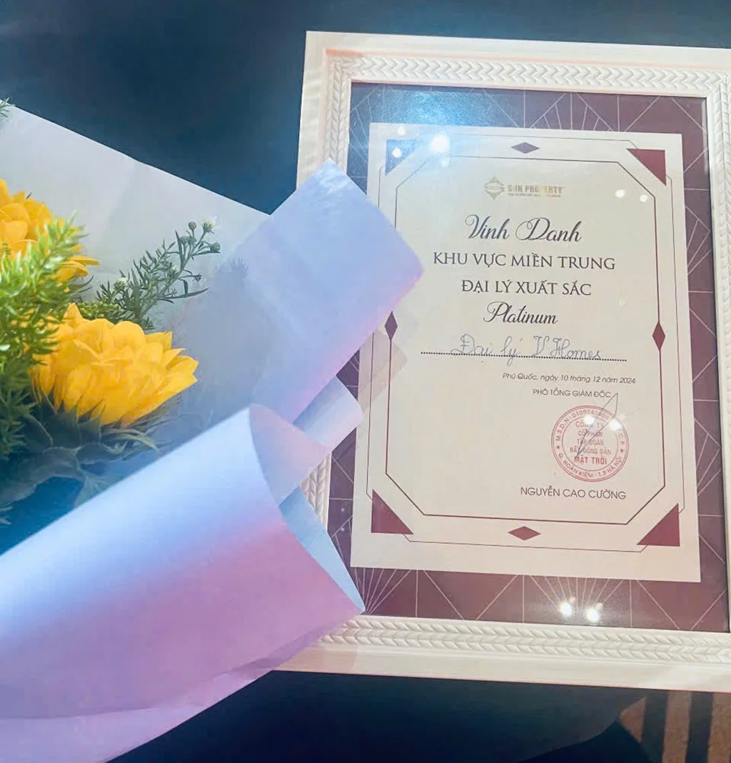 VHOMES VINH DỰ GIÀNH GIẢI THƯỞNG “ĐẠI LÝ ĐẶC BIỆT XUẤT SẮC DIAMOND NĂM 2024” – Khẳng định vị thế dẫn đầu trong thị trường bất động sản